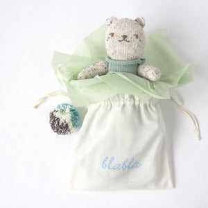 Gift Wrapping (Tissue Colors Vary)