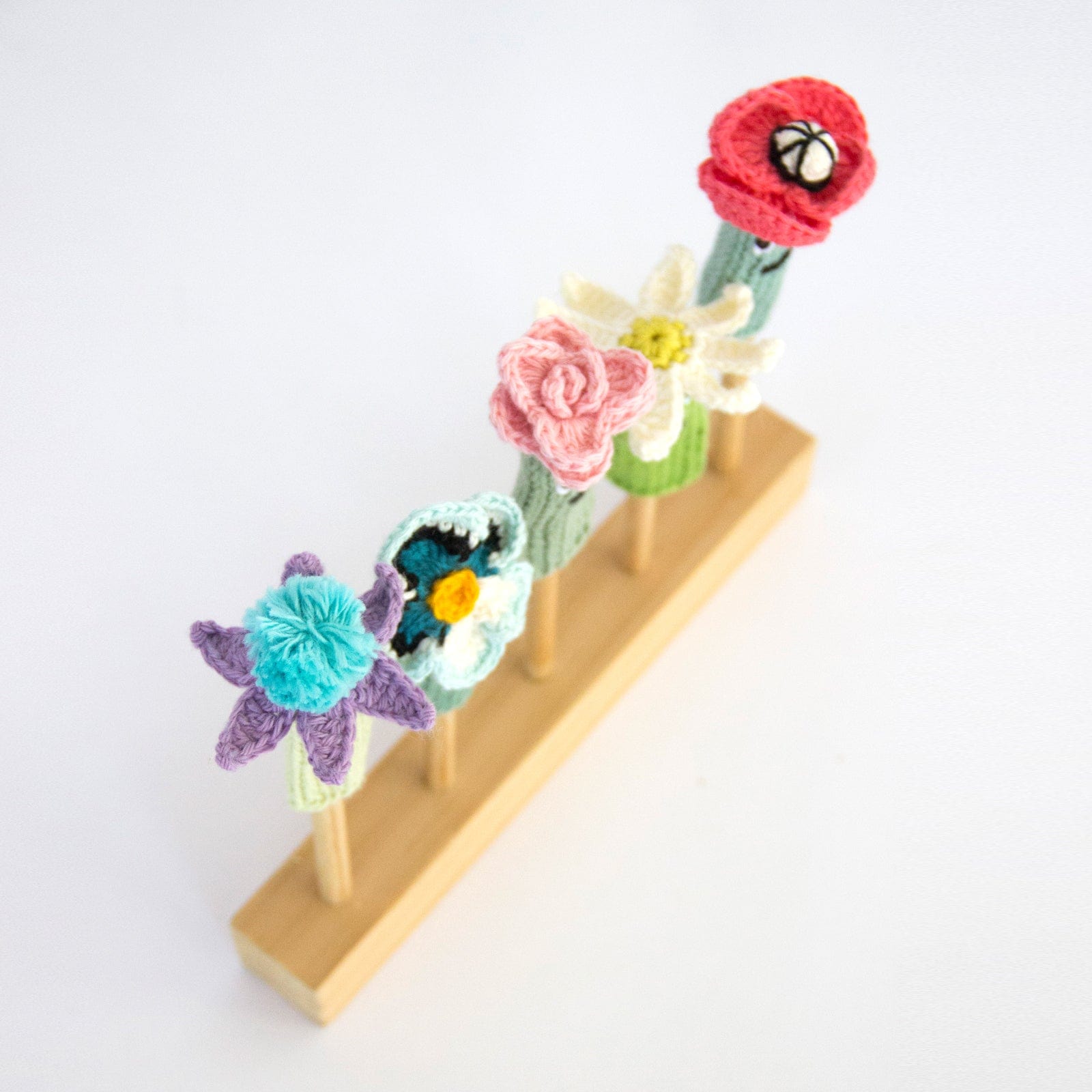 Finger Puppet Flower (set of 5)