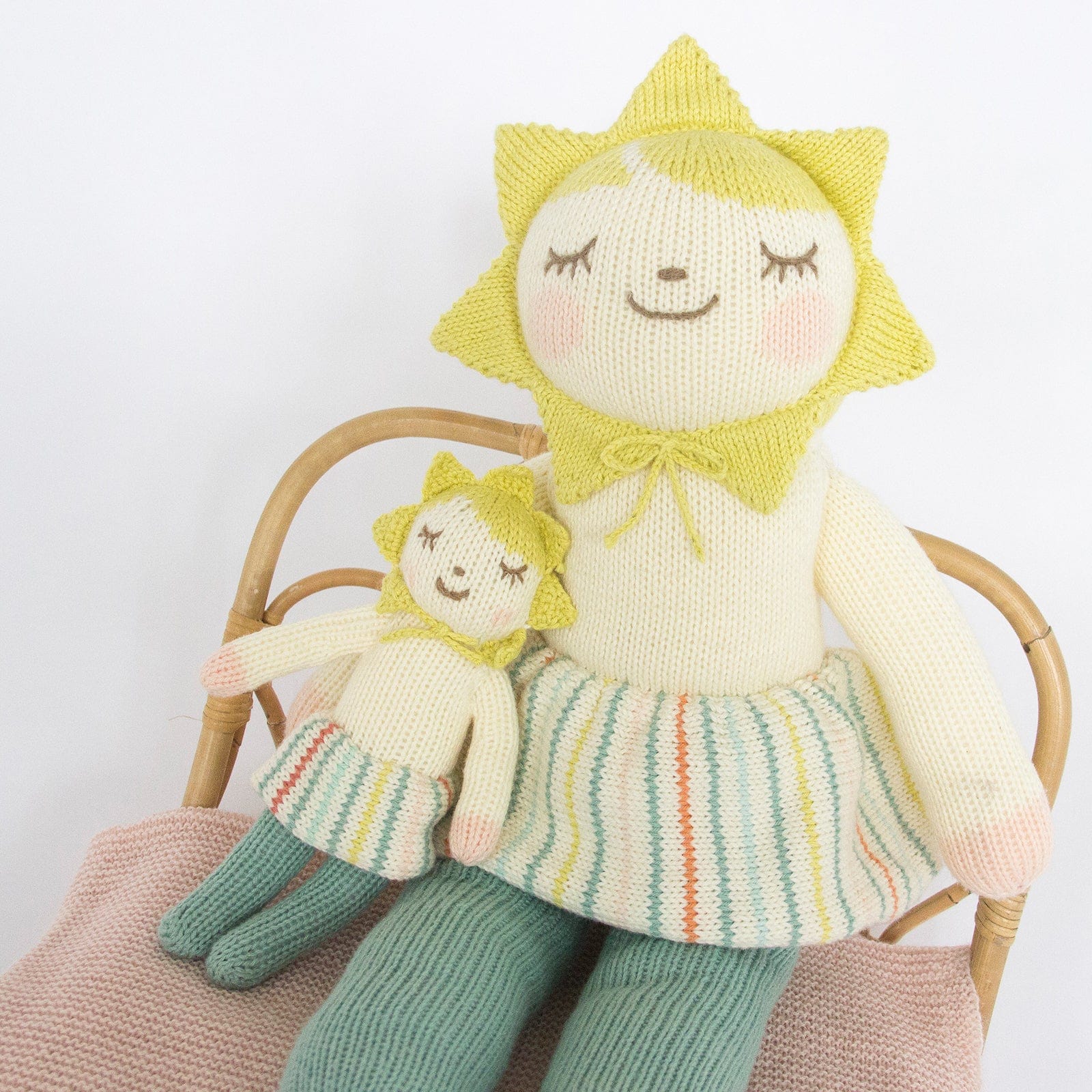 Nova Star Rattle