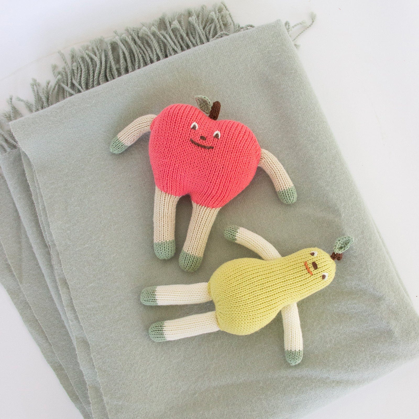 Apple Rattle