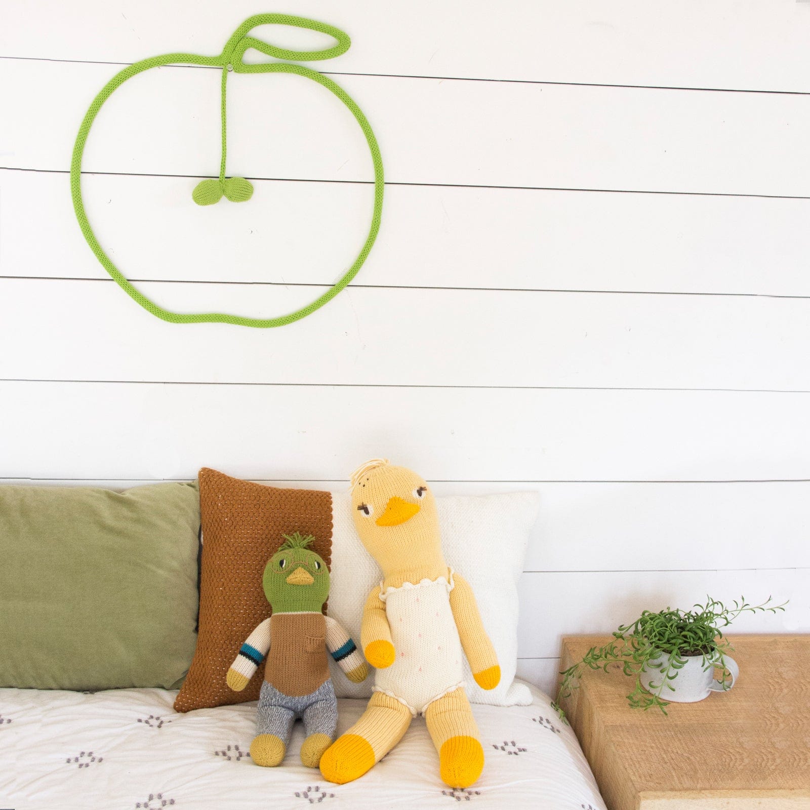 Apple Wall Hanging